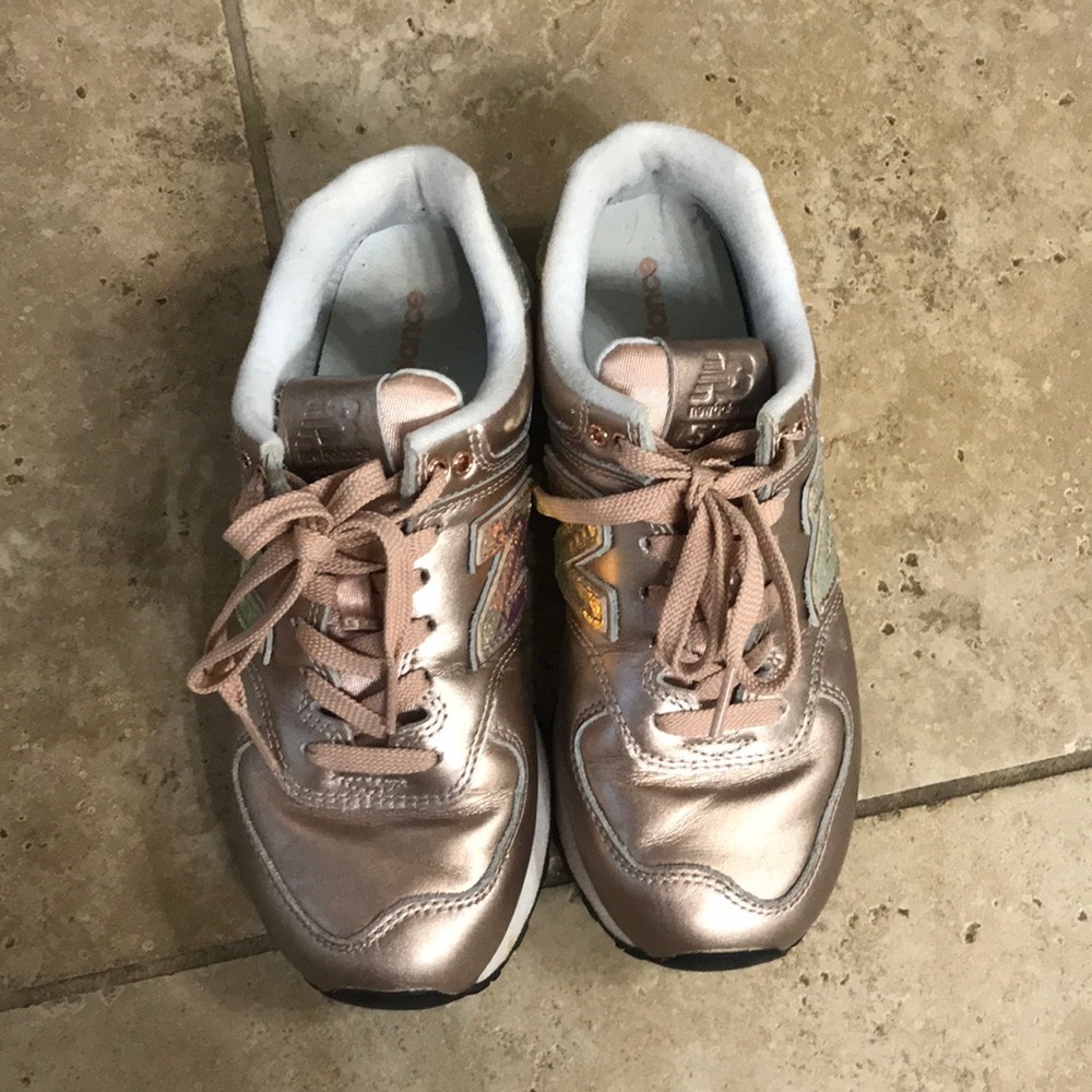 New balance unicorn tennis shoes
